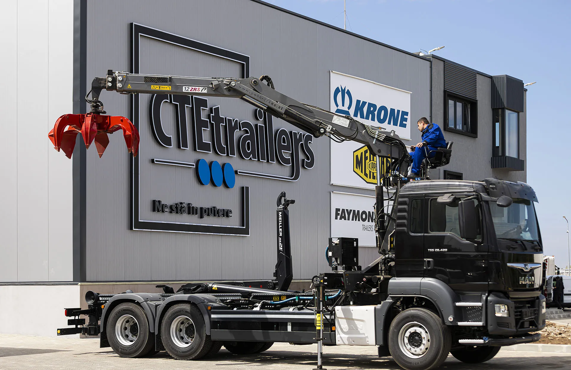 Crane for recycling